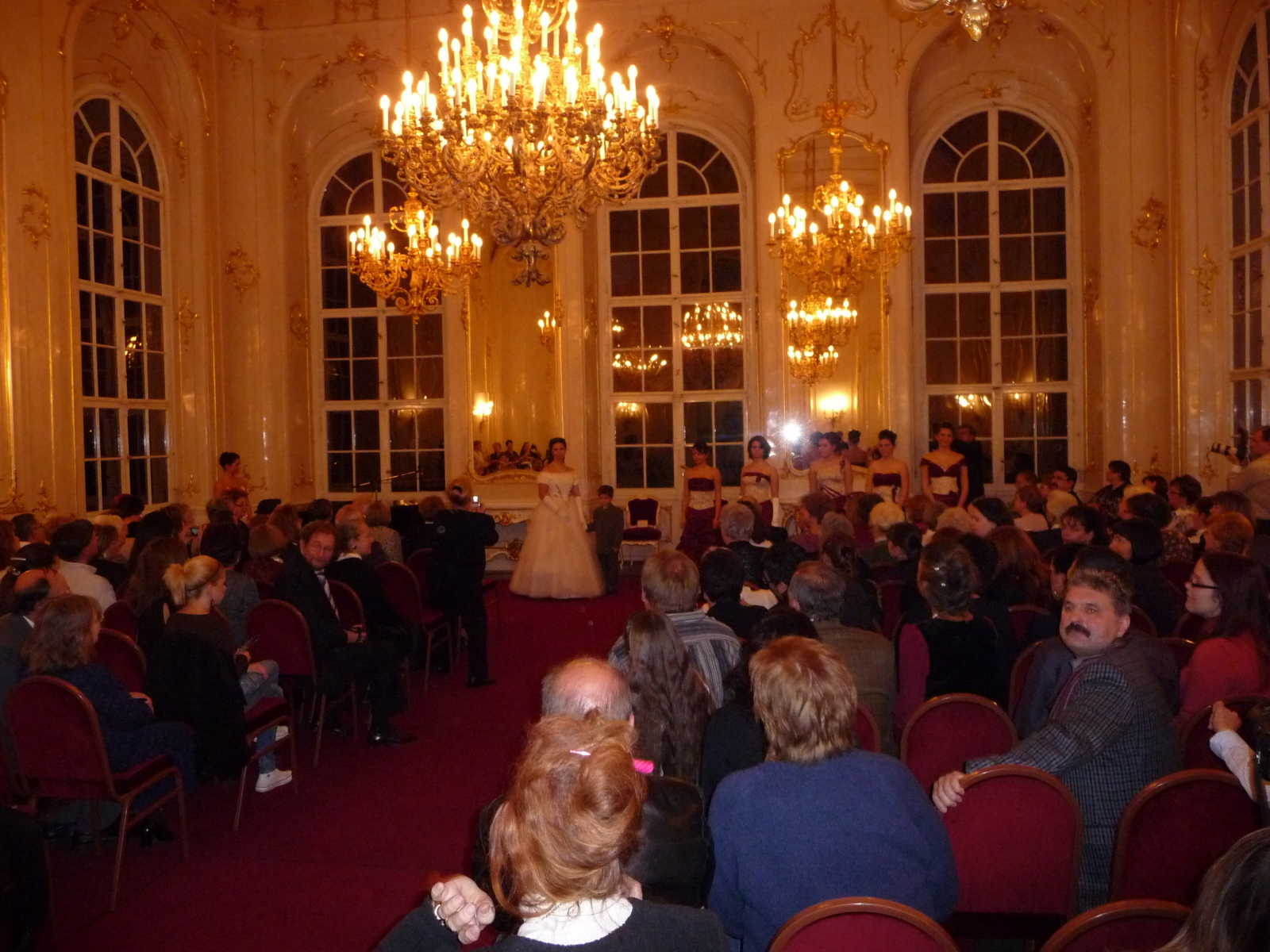 2009-Godollo-divatbemutato